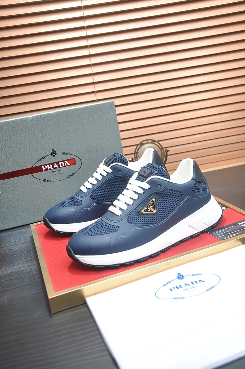 Men's shoes 💰580💶 [PRADA] Top original items, new seasonal styles, high-quality original items, top-grade high-mercerized cowhide combined with original breathable fabric + imported glue, imported stretch fabric inside with original cowhide feet, original thick outsole! Quality guaranteed! Code 38-45 (45 customized)